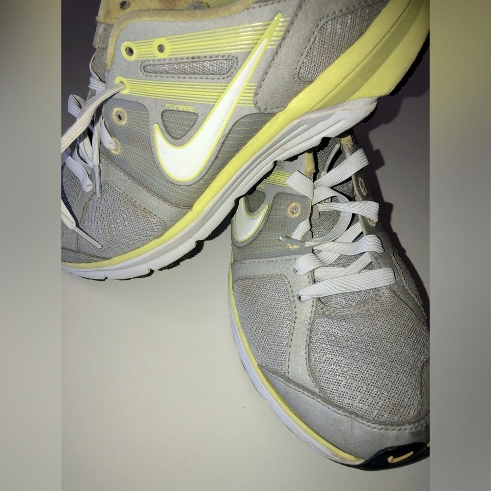 Women’s Nike Flywire running shoes